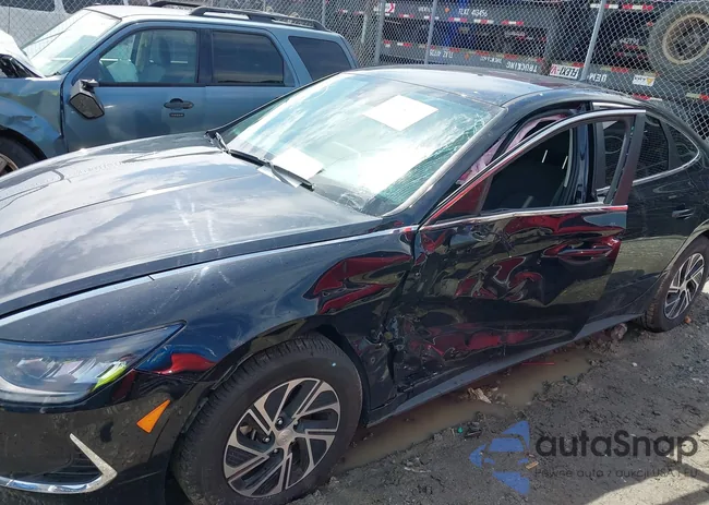 KMHL24JJ5LA011558: 42452973