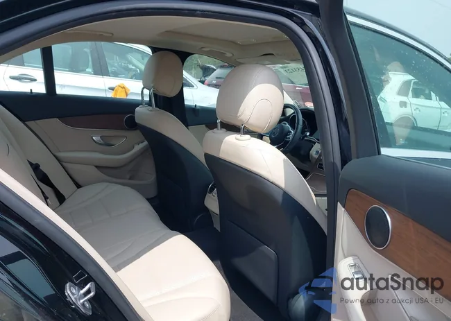 WDDWF8EB1LR549066: 42453123