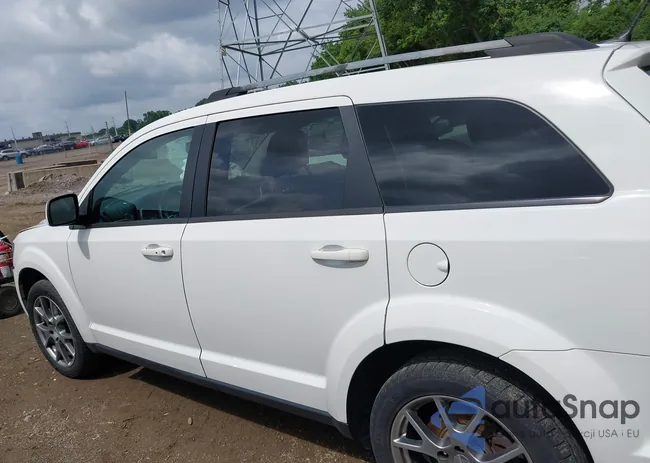 3C4PDDEG6HT615327: 42453168