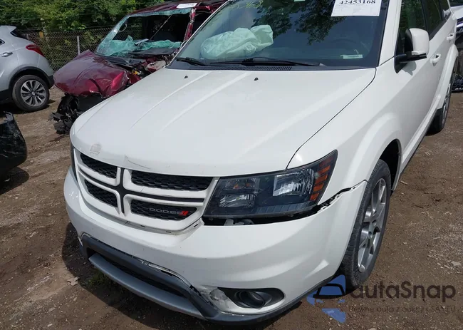 3C4PDDEG6HT615327: 42453168