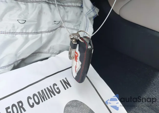 KMUHCESC7MU038058: 42452578