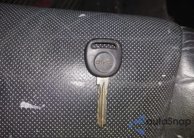 1GKS2MEF5CR309748: 42452690