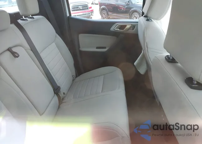 1FTER4EH6KLA67947: 42453737