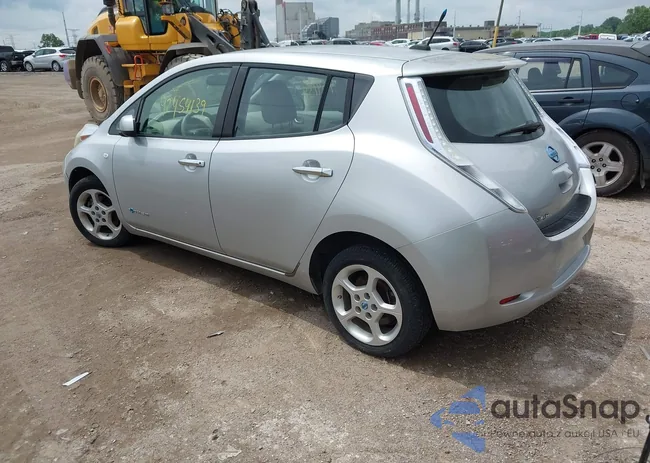 JN1AZ0CPXBT005973: 42454139