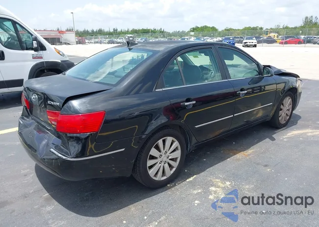 5NPEU46C69H432112: 42454335