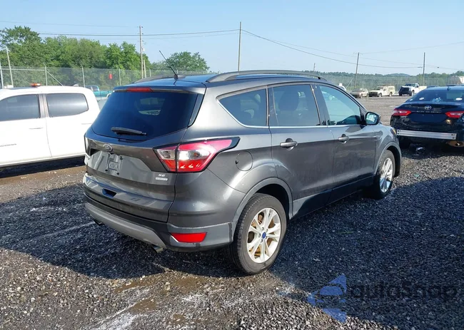 1FMCU0GD2JUB84373: 42453506