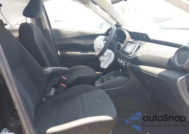 3N1CP5BV7PL573623: 42454857