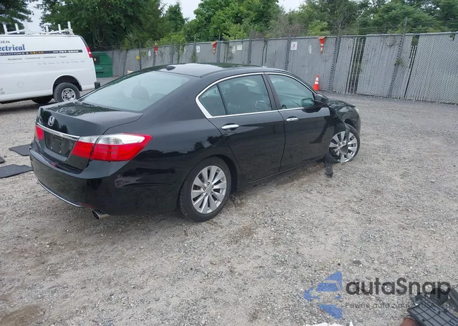 1HGCR2F86EA164402: 42454935