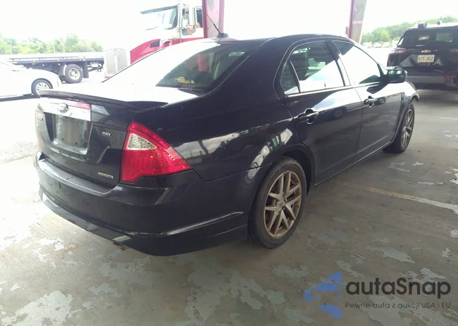 3FAHP0JG2CR204495: 42455324