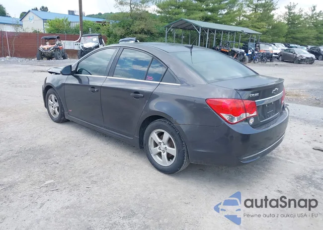 1G1PC5SB5E7476317: 42455331