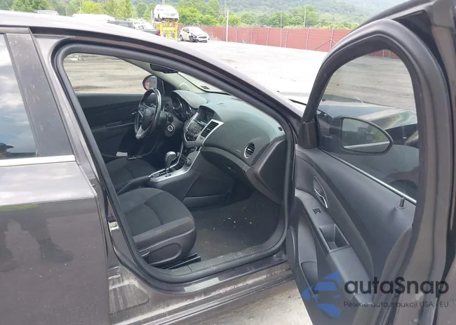 1G1PC5SB5E7476317: 42455331