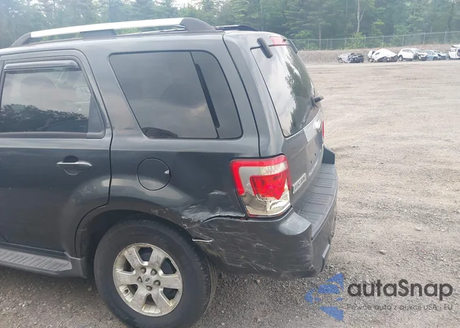 1FMCU59309KB22463: 42454455