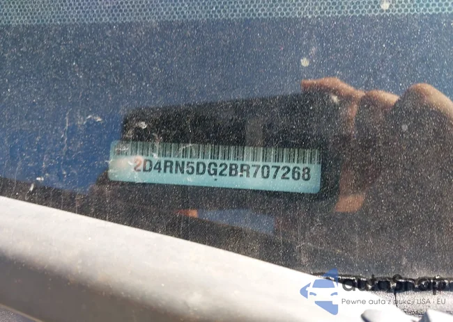 2D4RN5DG2BR707268: 42455812