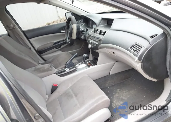 1HGCP2F39CA110664: 42456022