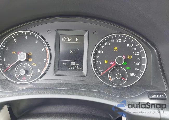 3VWRA7AJ6AM091758: 42456048