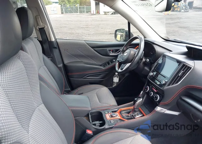 JF2SKAMC2LH579383: 42456149