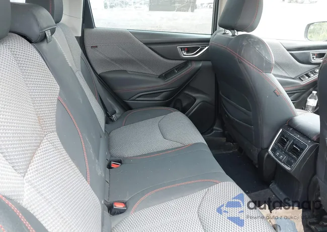 JF2SKAMC2LH579383: 42456149