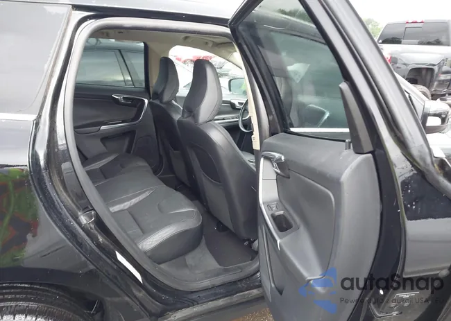 YV4940DL2D2411343: 42456221