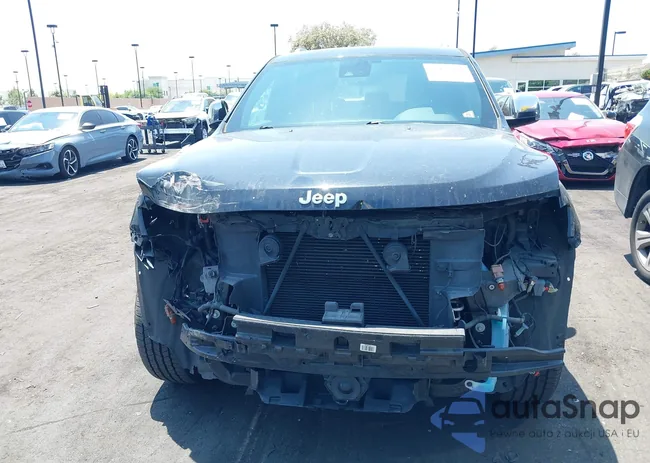 1C4RJFBG3KC758983: 42455411