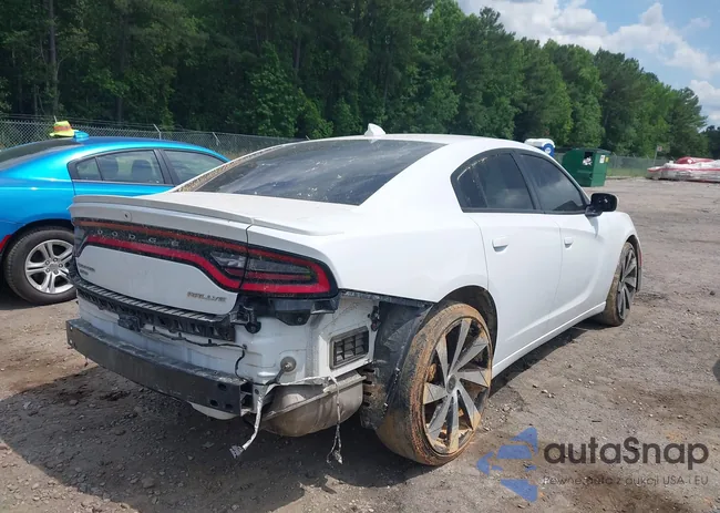 2C3CDXJG8GH304032: 42455438