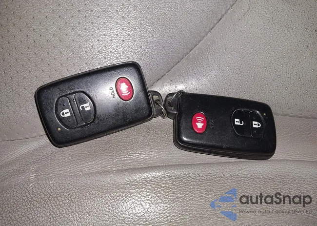 JTMBF31V99D017016: 42456824