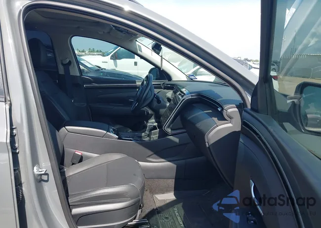 5NMJF3DE9RH410741: 42456908