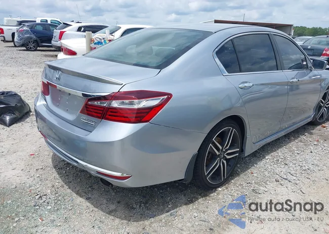 1HGCR2F1XHA280578: 42456928