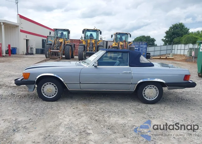 WDBBA45A5EA014183: 42456937