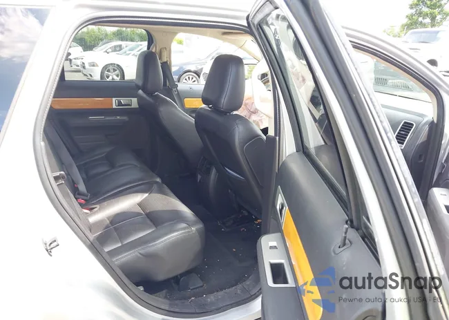 2LMDJ6JC9ABJ27257: 42457024