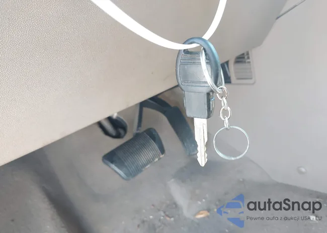 2C4RC1BG8ER307458: 42457077