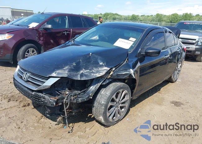 1HGCR2F56DA159947: 42456469