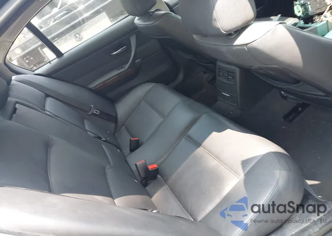 WBAVB13526KX49454: 42456526