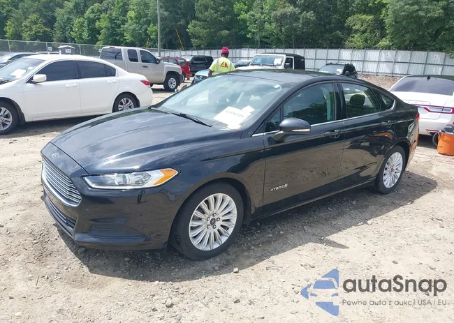 3FA6P0LU1FR218449: 42456549