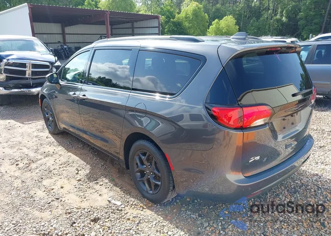 2C4RC1BG4LR247756: 42456554