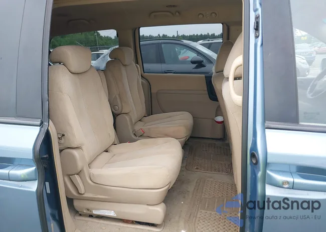 KNDMC233776041324: 42457765