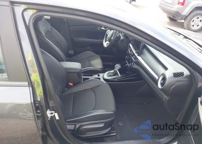 3KPF54AD1NE459296: 42457853