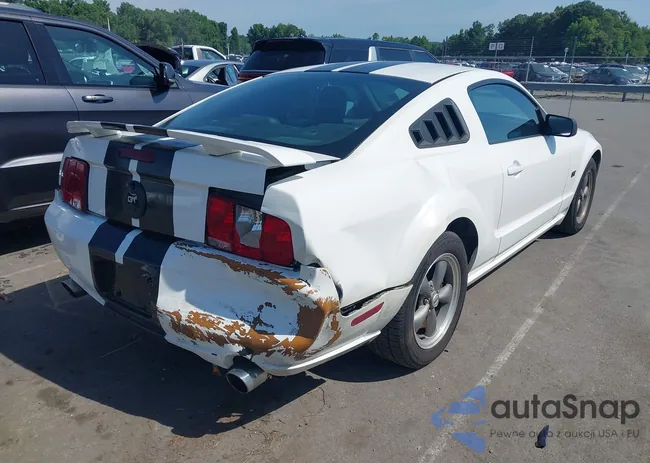 1ZVFT82H155226414: 42458005