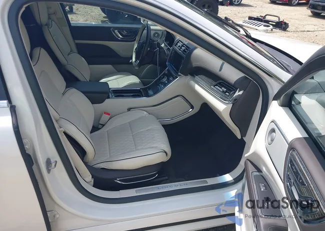 1LN6L9AP8J5610164: 42458199