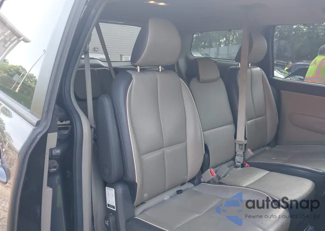 KNDMB5C16J6360546: 42457413