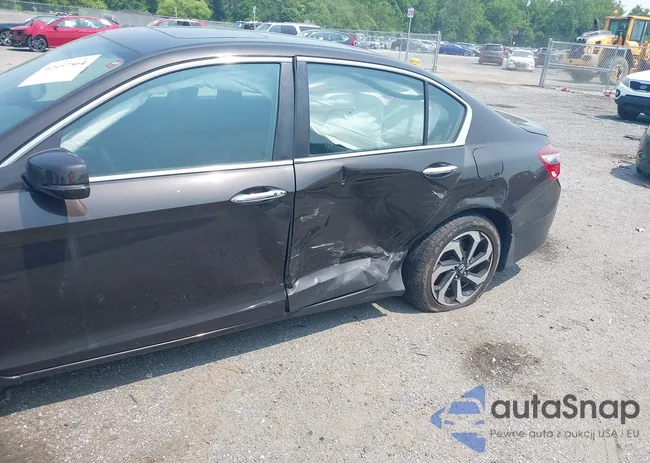 1HGCR2F7XGA236437: 42457564