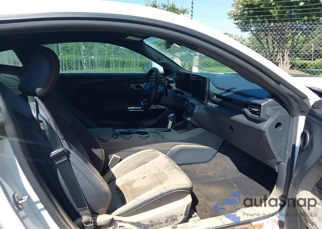 1FA6P8CF1S540191: 42458846