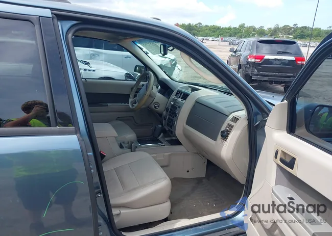 1FMCU0DG7AKB62105: 42459145