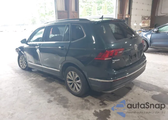 3VV2B7AX3JM133326: 42459190