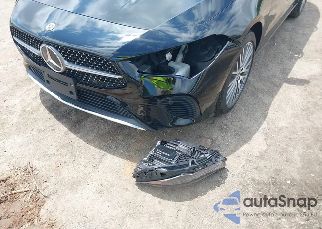 W1K5J4HB2SN526724: 42459227