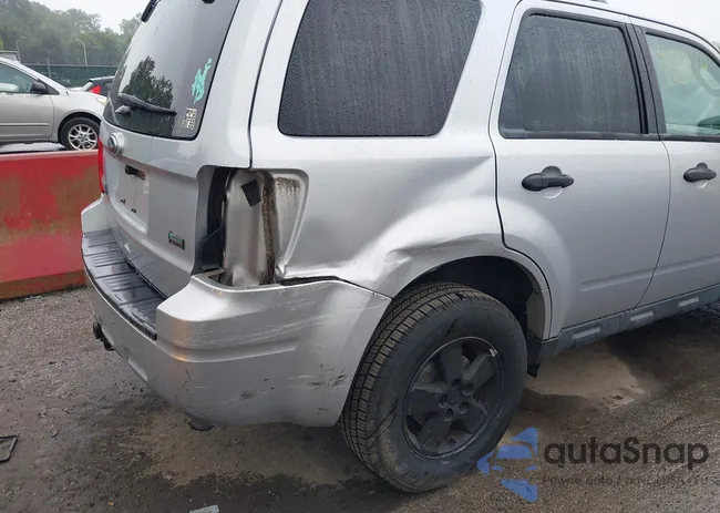 1FMCU9DG5BKB13765: 42458372