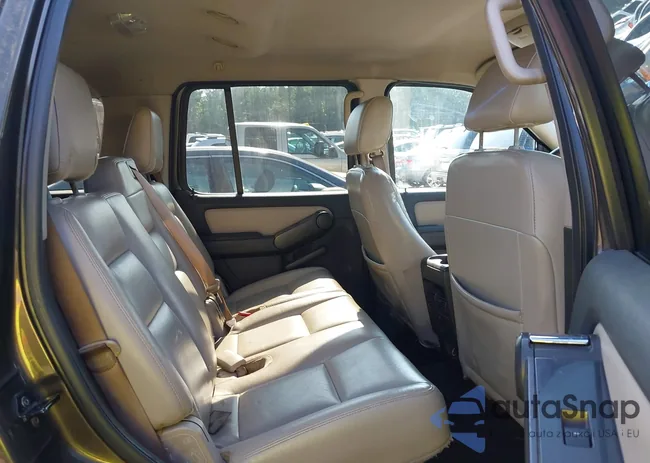 1FMEU63E08UA32404: 42458441