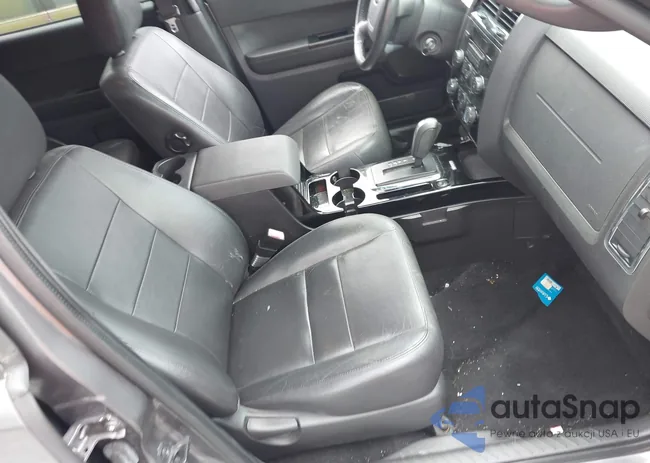 1FMCU0E7XBKC69410: 42458547