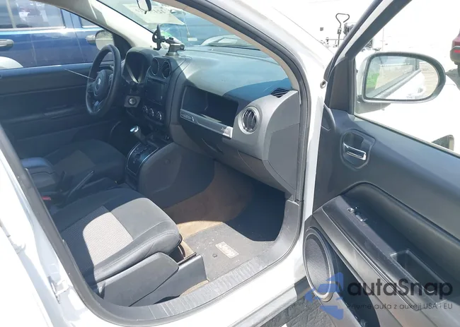 1C4NJCBA5ED774755: 42458616