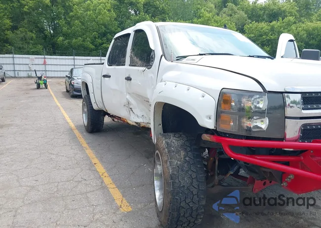 1GCHK236X8F202149: 42459750