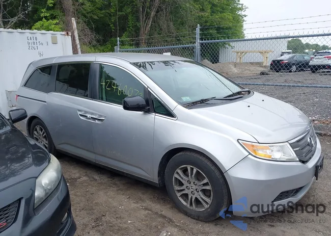 5FNRL5H41DB077812: 42460078